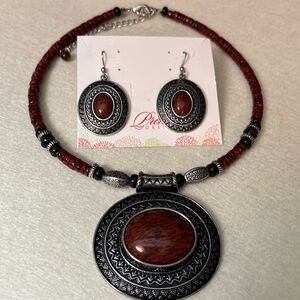 Premier necklace and earrings